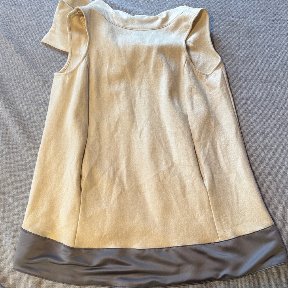 Women’s Elijah Cream Sleeveless Dress with Gray Accent and Tie back